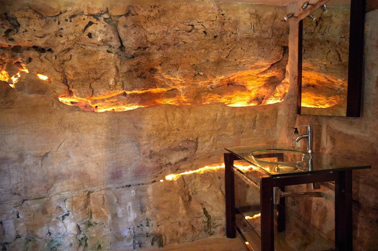 Domaine De Cantegrel - Gites De Charme Et Suite Troglodyte En Perigord Vitrac  Esterno foto