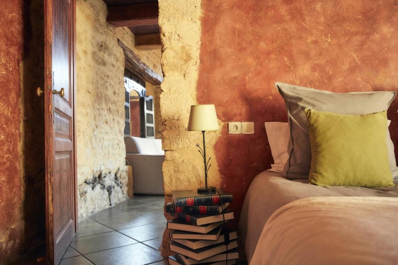Domaine De Cantegrel - Gites De Charme Et Suite Troglodyte En Perigord Vitrac  Esterno foto